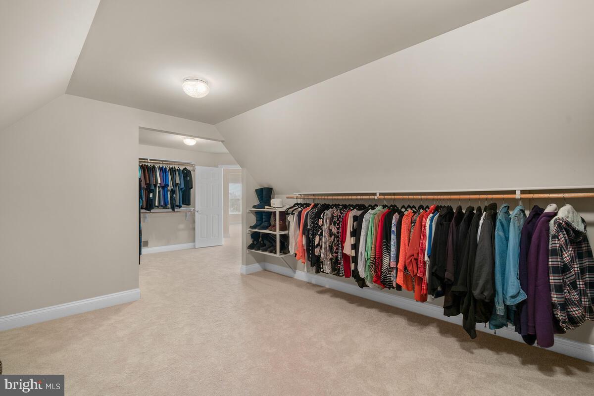42991 Spinks Ferry Road Leesburg, VA 20176 - Photo 39 of 86 Gallery Image 39