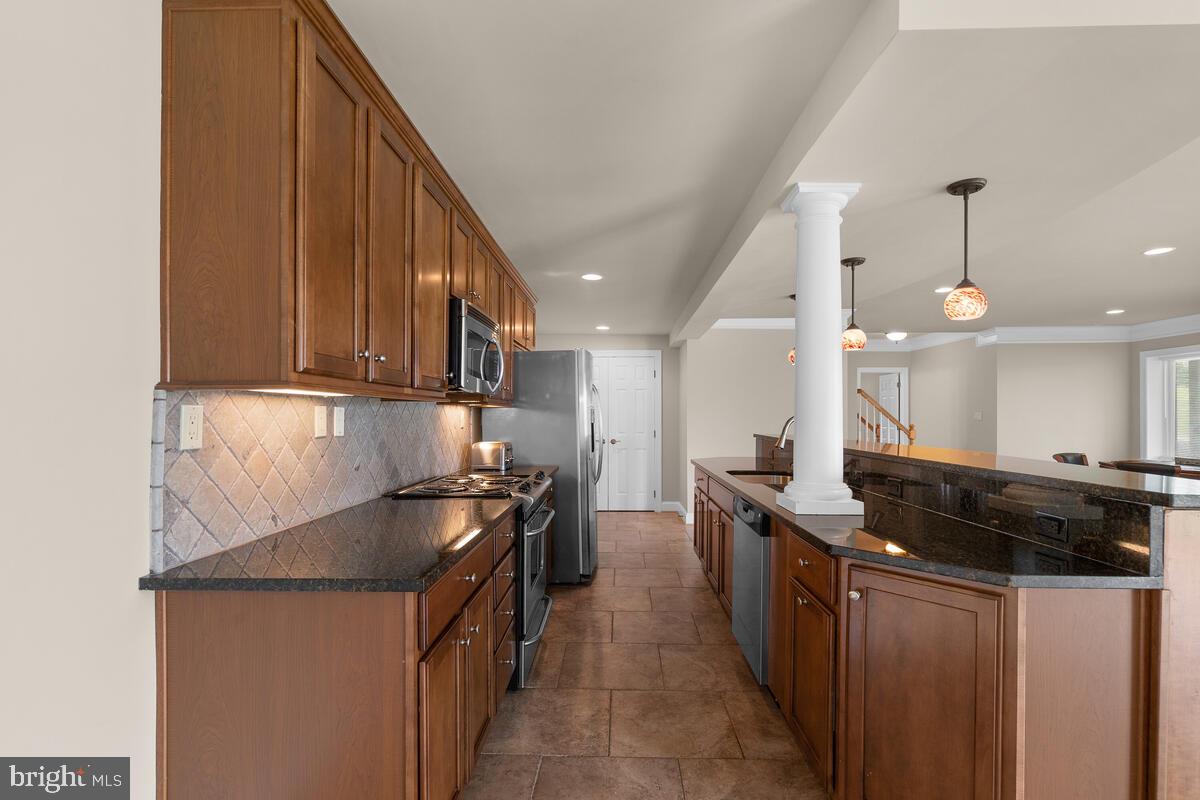 42991 Spinks Ferry Road Leesburg, VA 20176 - Photo 52 of 86 Gallery Image 52