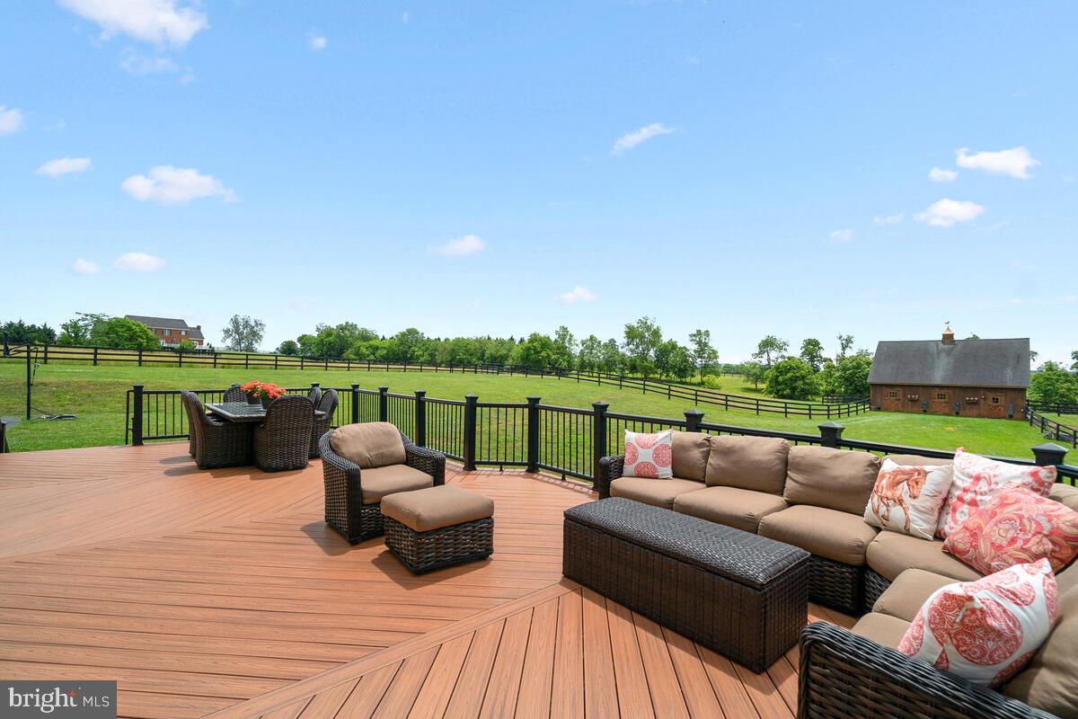 42991 Spinks Ferry Road Leesburg, VA 20176 - Photo 61 of 86 Gallery Image 61