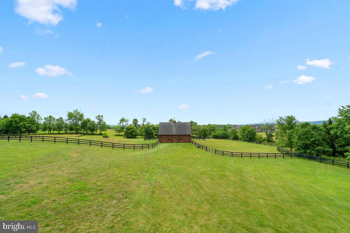 42991 Spinks Ferry Road Leesburg, VA 20176 - Photo 68 of 86 Gallery Image 68
