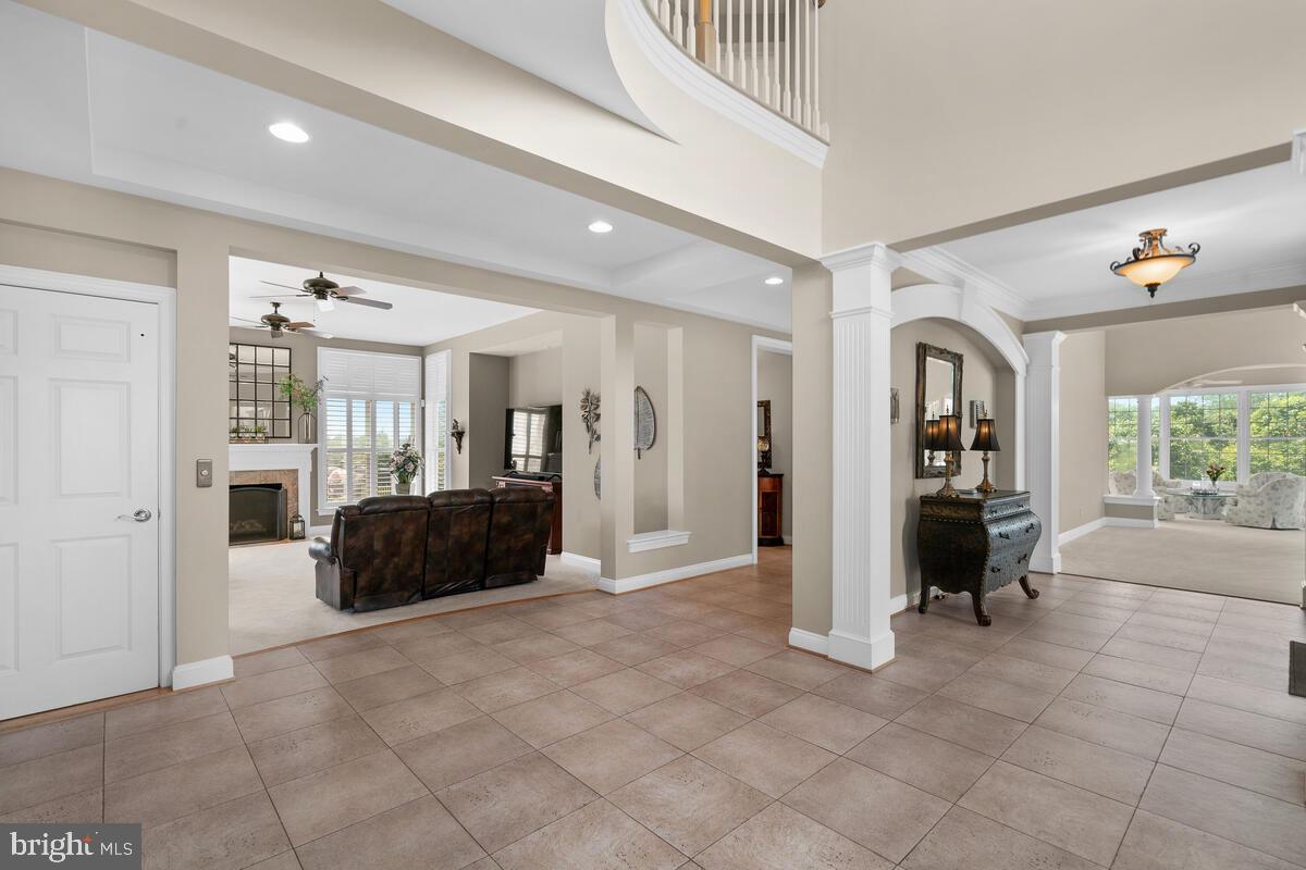 42991 Spinks Ferry Road Leesburg, VA 20176 - Photo 8 of 86 Gallery Image 8