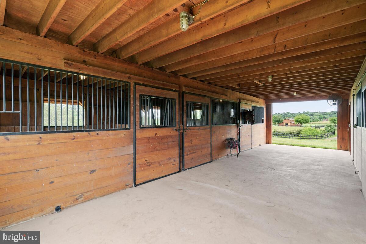 42991 Spinks Ferry Road Leesburg, VA 20176 - Photo 72 of 86 Gallery Image 72