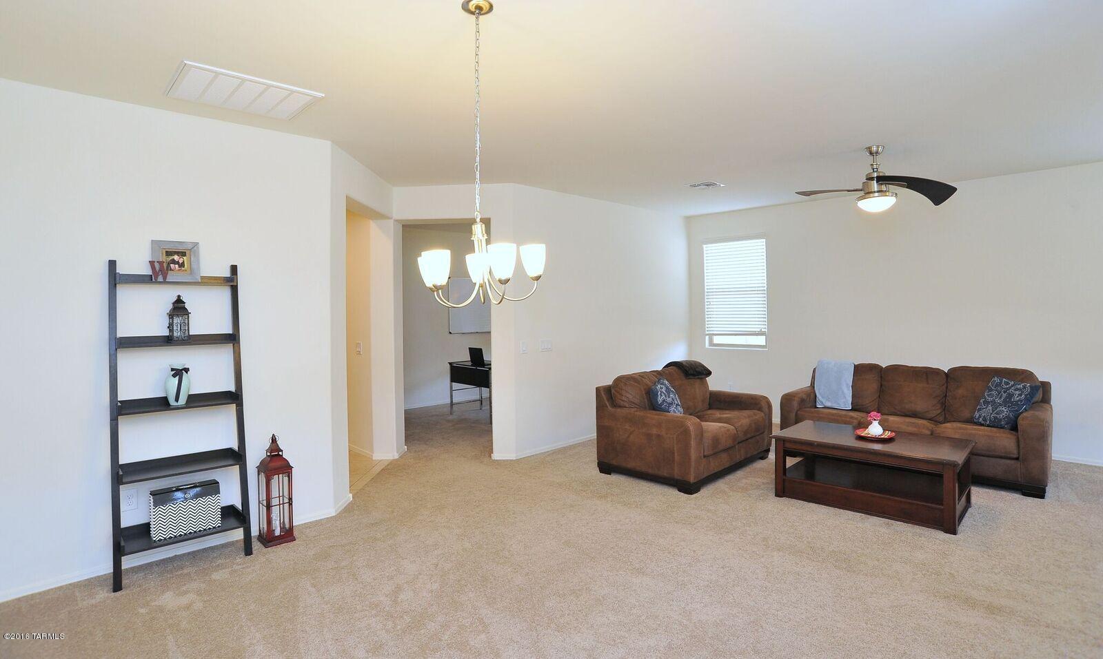 39033 South Running Roses Lane Saddlebrooke, AZ 85739 - Photo 6 of 24