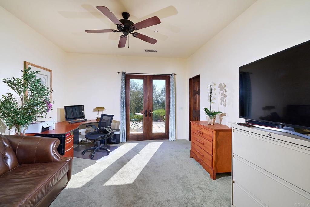 2970 El Coyote Run Fallbrook, CA 92028 - Photo 21 of 43
