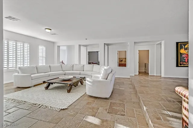 $9,490 | 2738 Kingclaven Drive, Henderson, NV 89044