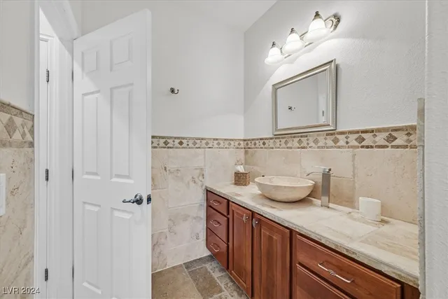 $9,490 | 2738 Kingclaven Drive, Henderson, NV 89044