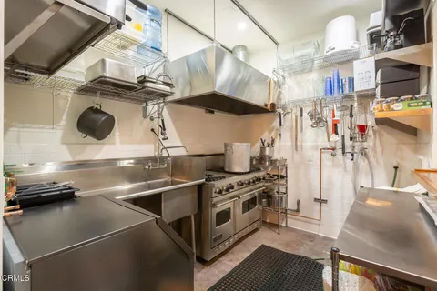 $6,995,000 | 5065 Indianola Way, La Canada Flintridge, CA 91011