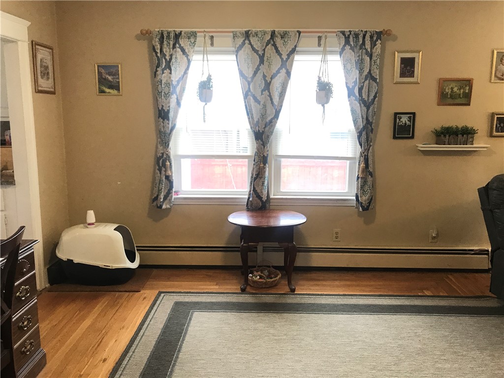 16 Edgemere Road Pawtucket, RI 02861 - Photo 11 of 48