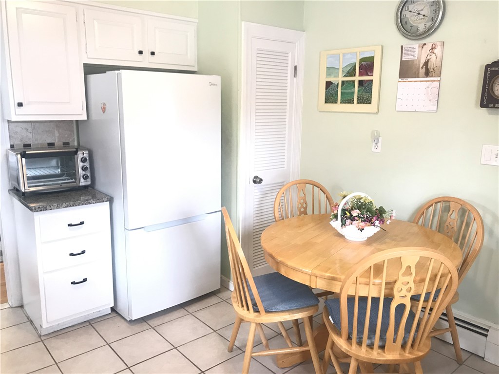 16 Edgemere Road Pawtucket, RI 02861 - Photo 24 of 48