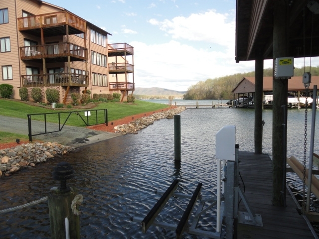 650 Monte Vista Road, Unit 401 Union Hall, VA 24176 - Photo 20 of 40 clatterbuck and wilson 044