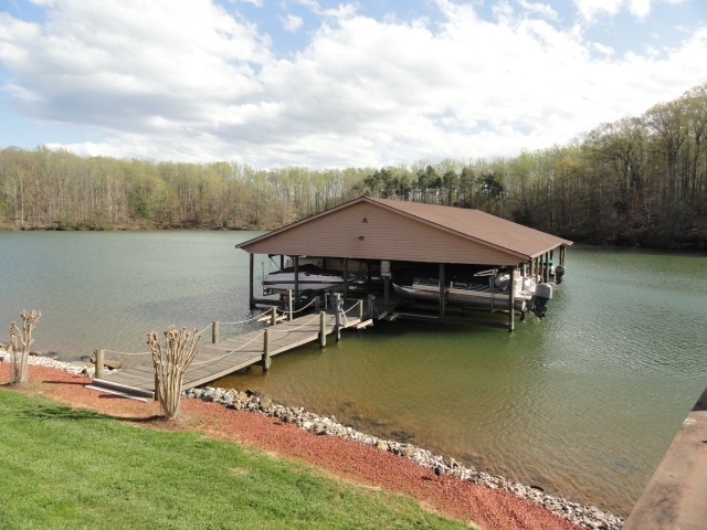 650 Monte Vista Road, Unit 401 Union Hall, VA 24176 - Photo 5 of 40 Boatdock A