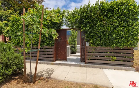 $6,000 | 4066 Alla Road, Los Angeles, CA 90066