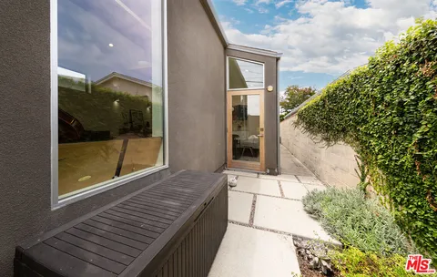 $6,000 | 4066 Alla Road, Los Angeles, CA 90066