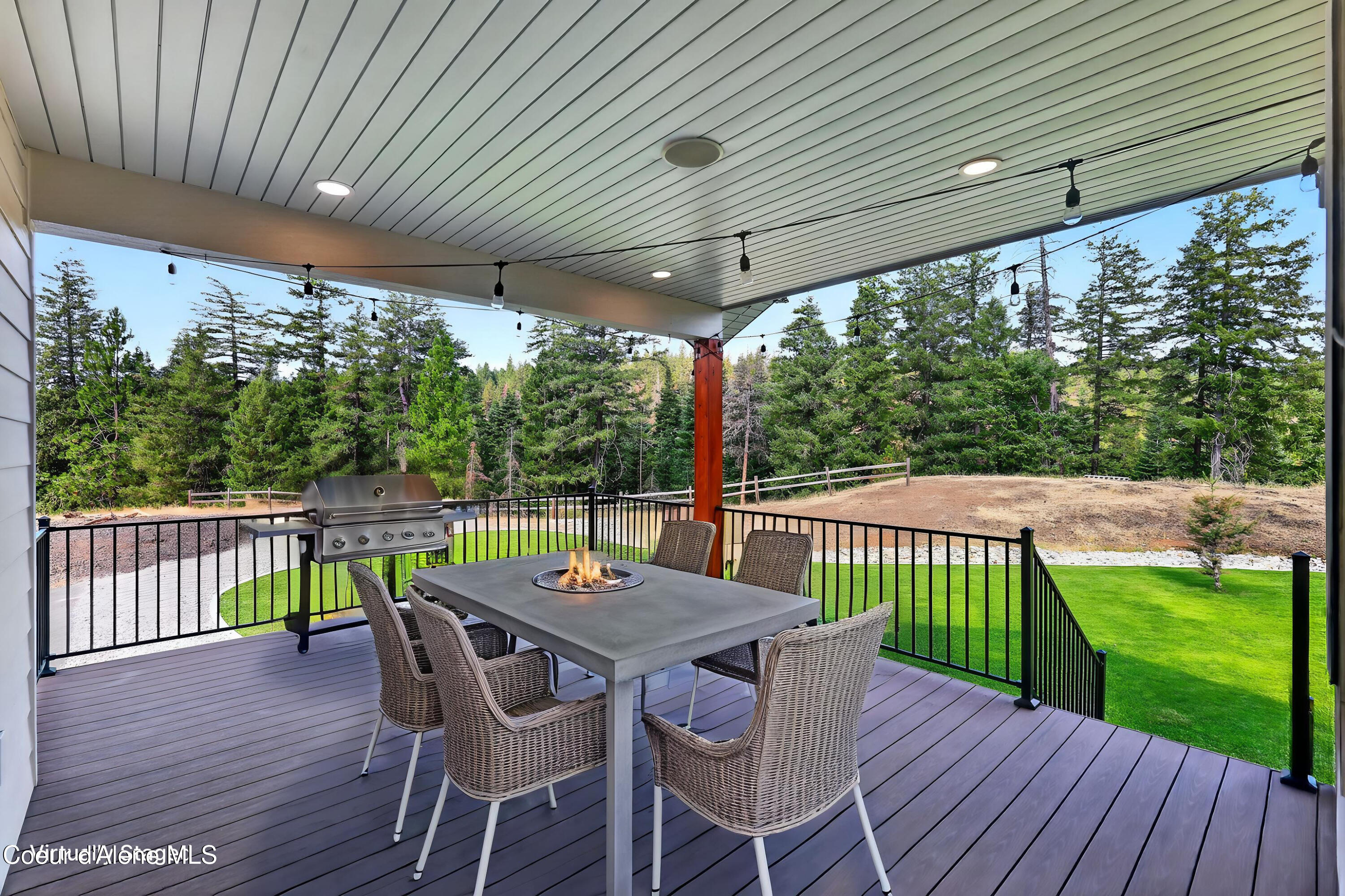 12217 Thunder Rdg Road Rathdrum, ID 83858 - Photo 33 of 67 9N5A1363 - Outdoor - Modern - 2