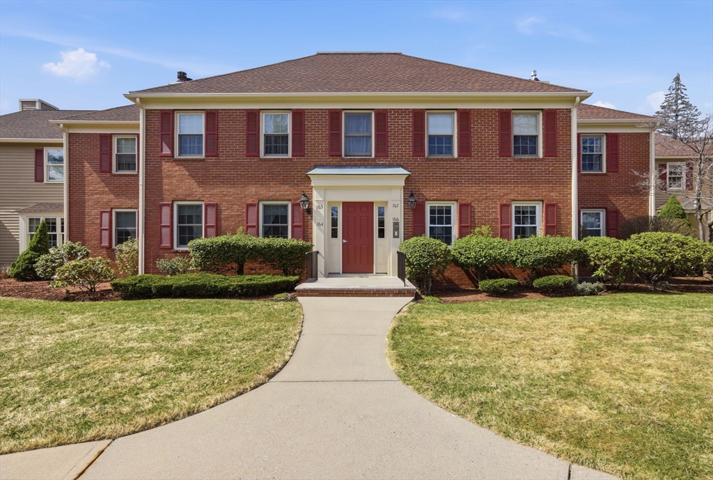 167 Village Post Road, Unit 167 Danvers, MA 01923 - Photo 2 of 42