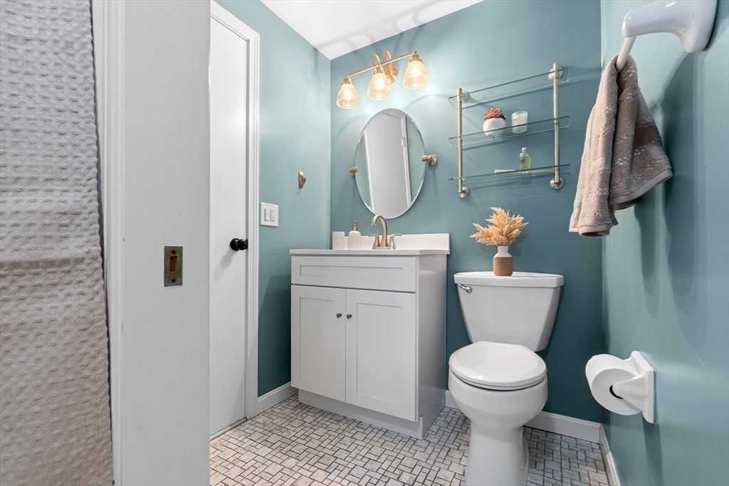 167 Village Post Road, Unit 167 Danvers, MA 01923 - Photo 21 of 42