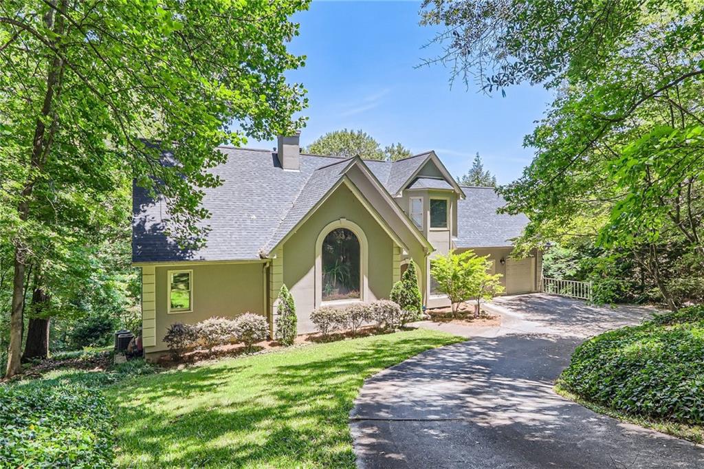 1872 Lake Lucerne Dr Southwest  