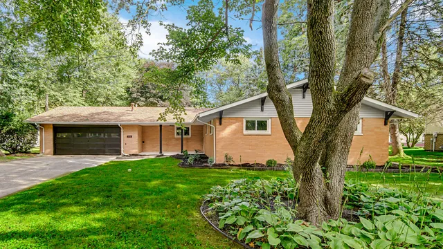 $309,900 | 305 Shady Lane, Kouts, IN 46347