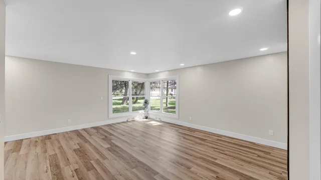 $309,900 | 305 Shady Lane, Kouts, IN 46347