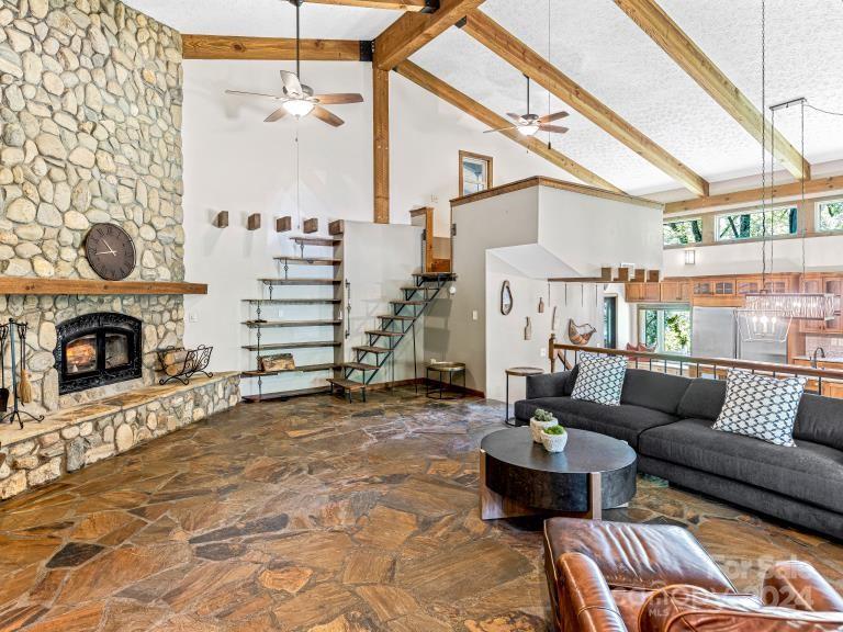 346 River Loop Road Mills River, NC 28759 - Photo 8 of 47