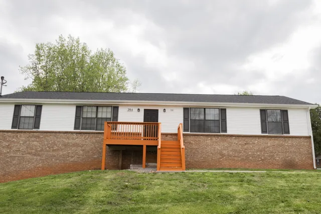 $925 | 284 Rue Le Mans Drive, Unit D, Clarksville, TN 37042