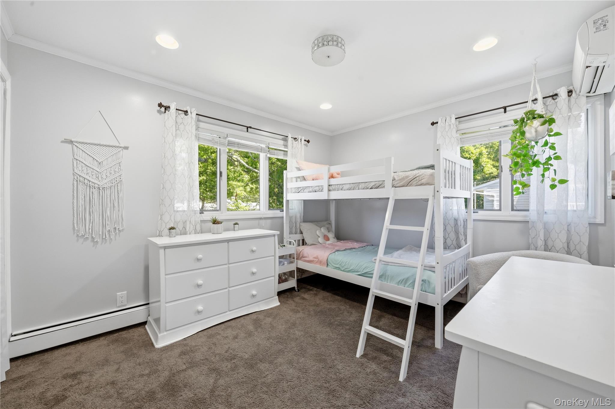 634 Morrison Street Babylon, NY 11702 - Photo 24 of 33
