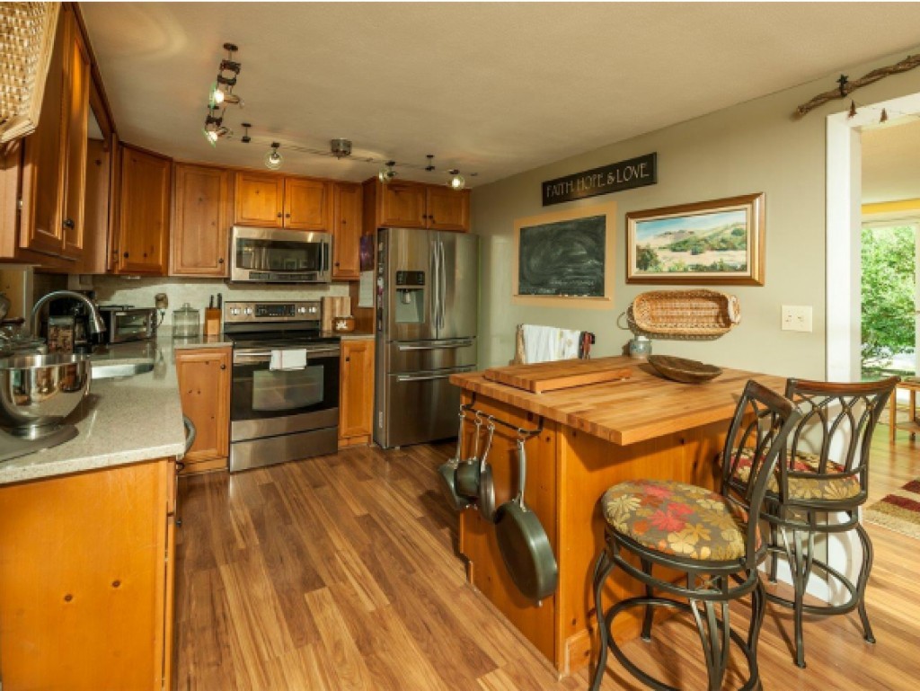179 Hanscom Road Eliot, ME 03903 - Photo 3 of 28