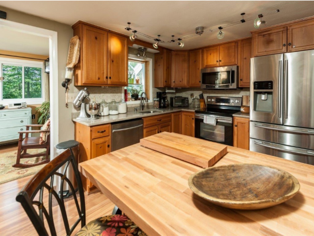 179 Hanscom Road Eliot, ME 03903 - Photo 4 of 28