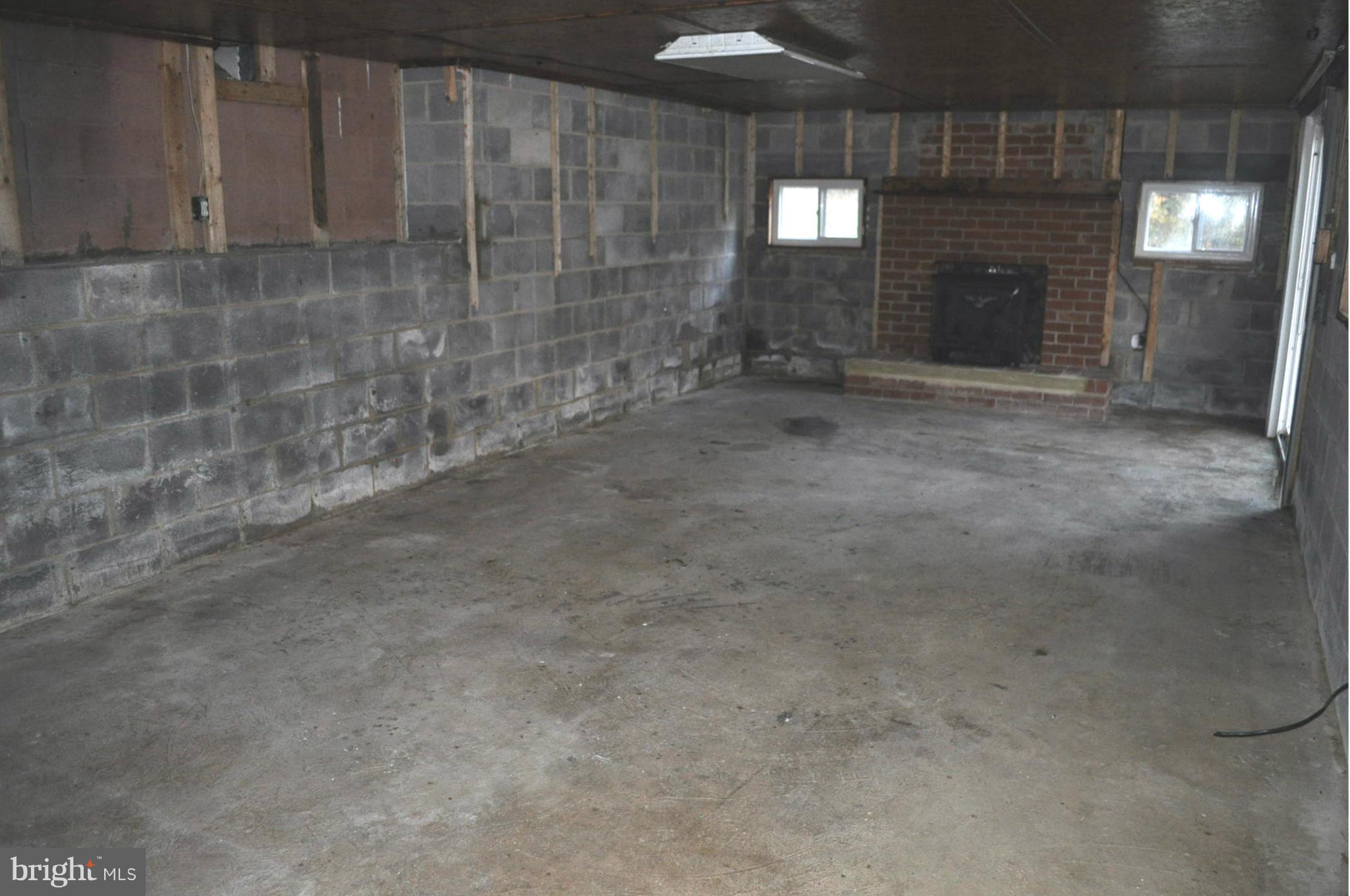 8114 Sinclair Mill Road Manassas, VA 20112 - Photo 11 of 22 Basement