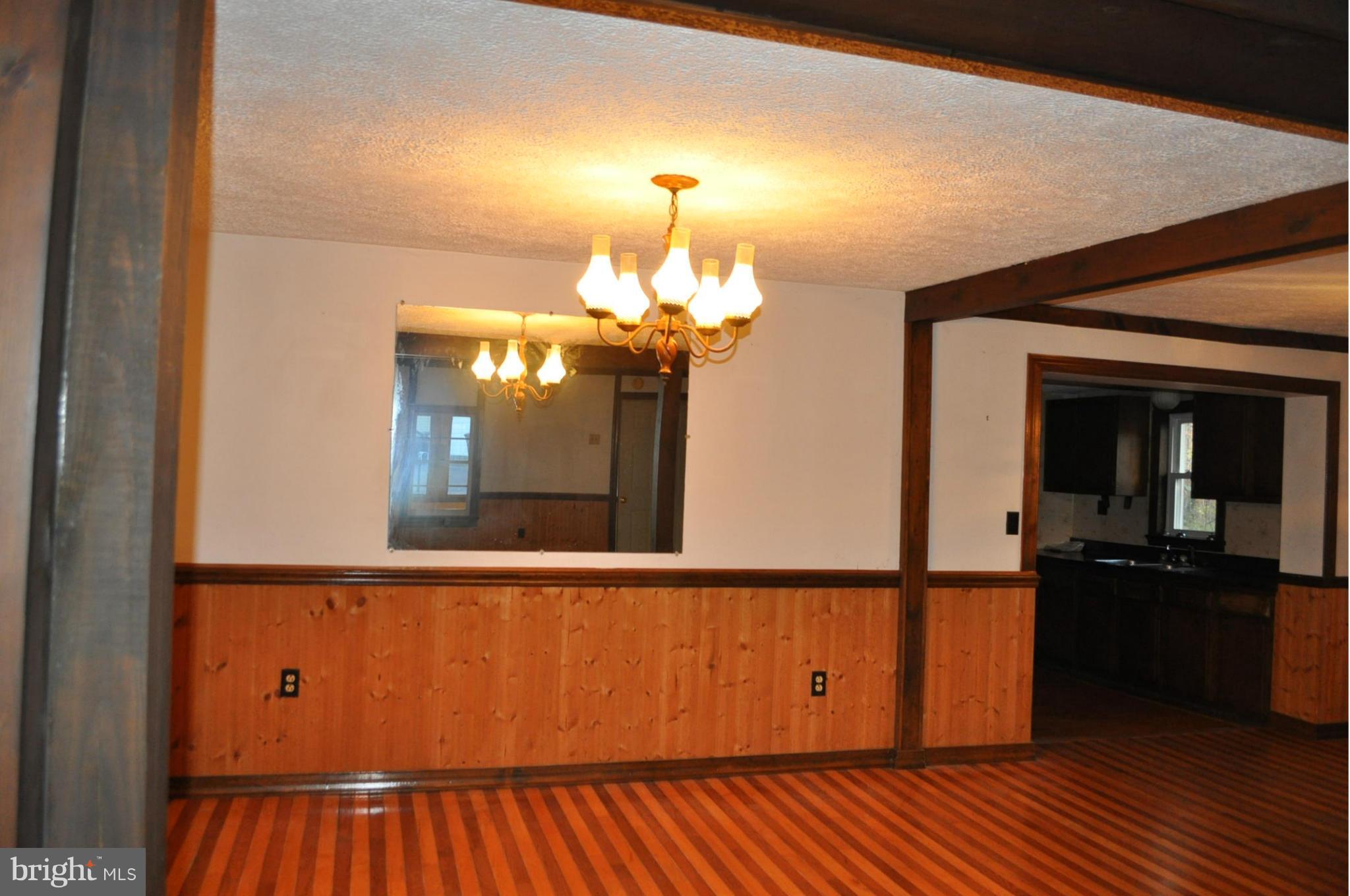 8114 Sinclair Mill Road Manassas, VA 20112 - Photo 17 of 22 Dining Room