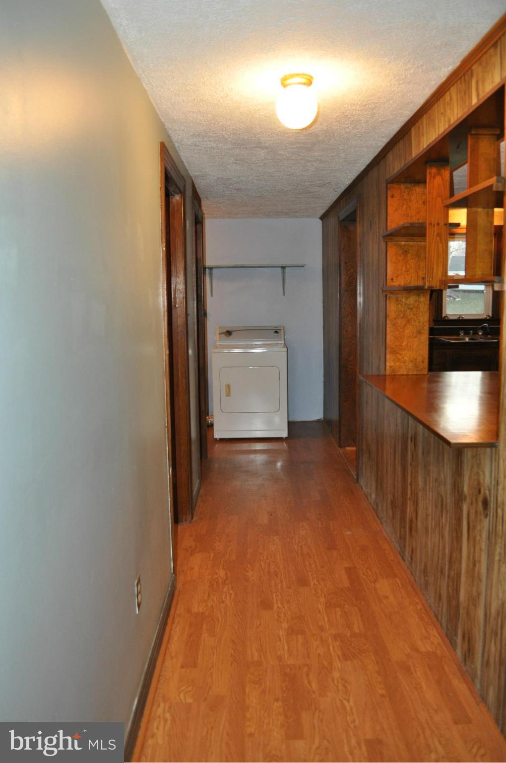 8114 Sinclair Mill Road Manassas, VA 20112 - Photo 7 of 22 Interior (General)
