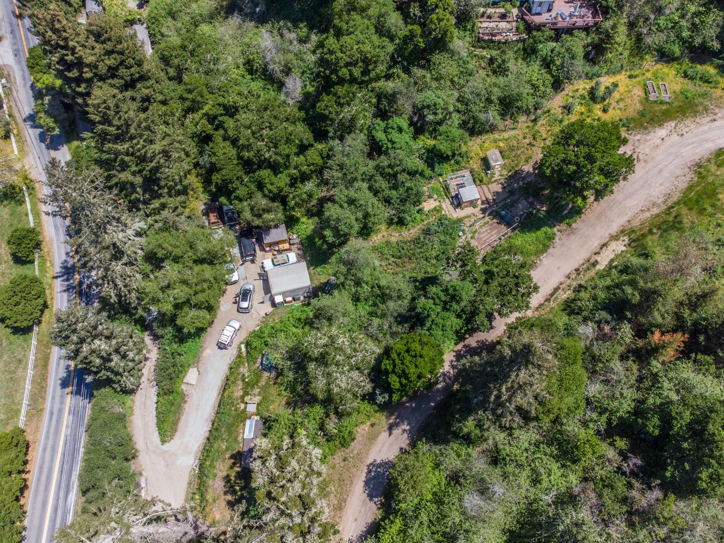 887 Larkin Valley Road Watsonville, CA 95076 - Photo 25 of 39 Gallery Image 25