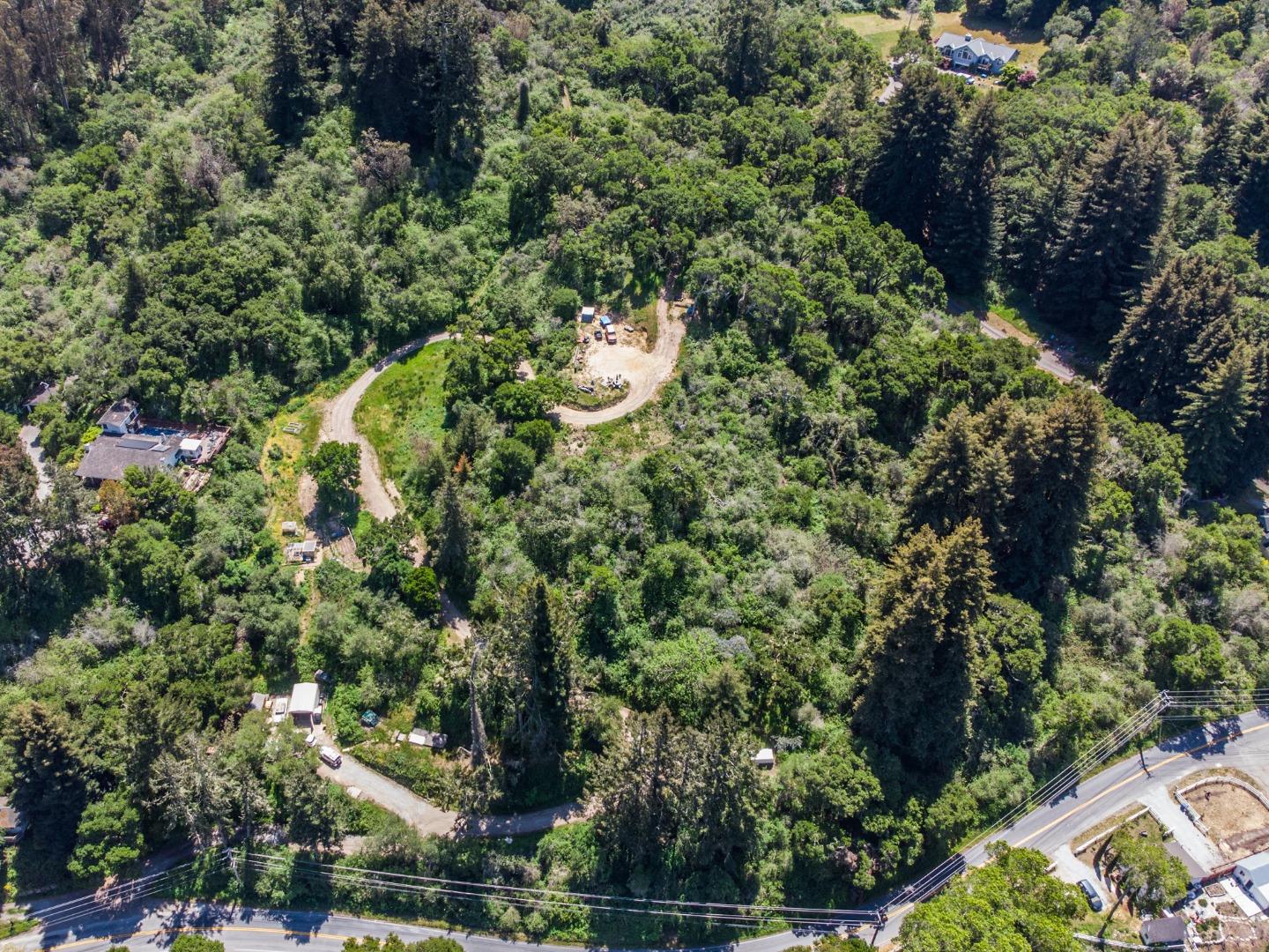 887 Larkin Valley Road Watsonville, CA 95076 - Photo 4 of 39 Gallery Image 4