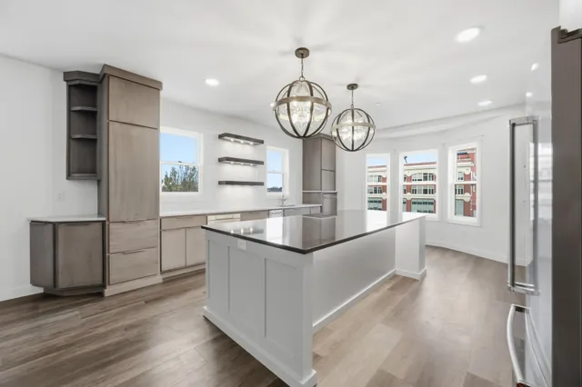 $899,000 | 412 5th Street North, Unit 526, Fargo, ND 58102