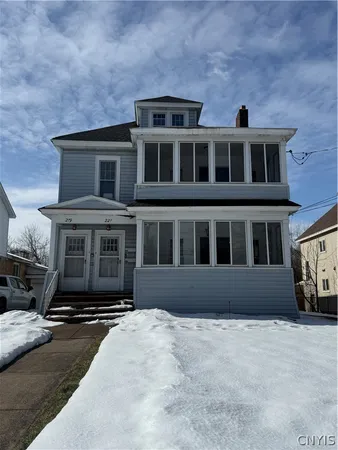 $1,800 | 221 Durston Avenue, Syracuse, NY 13203