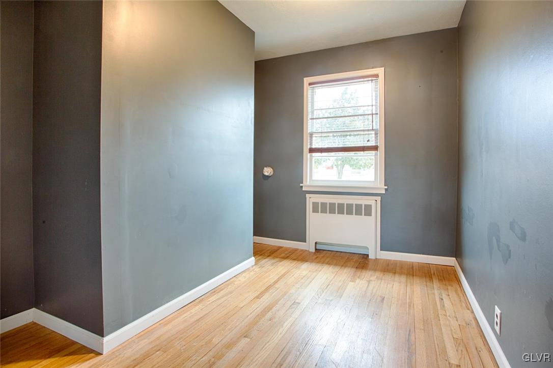 3016 Mission Road Bethlehem, PA 18017 - Photo 3 of 22 Gallery Image 3