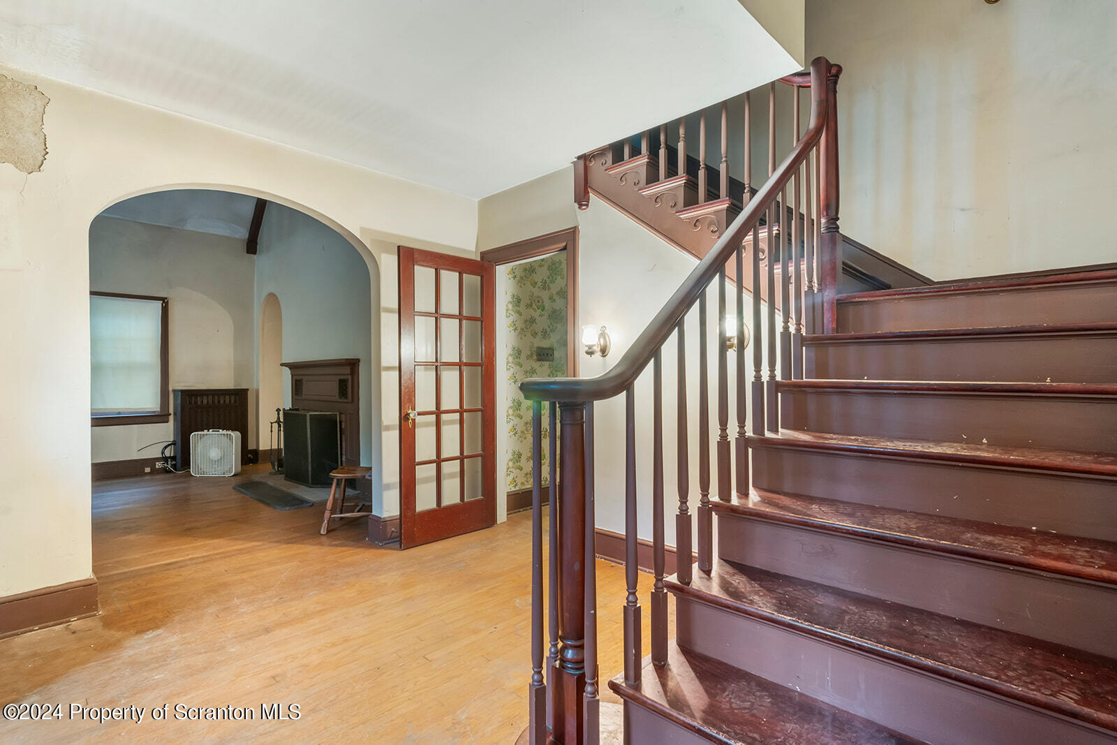 266 Old State Road Falls, PA 18615 - Photo 11 of 36 a view of entryway livingroom and hall with wooden floor