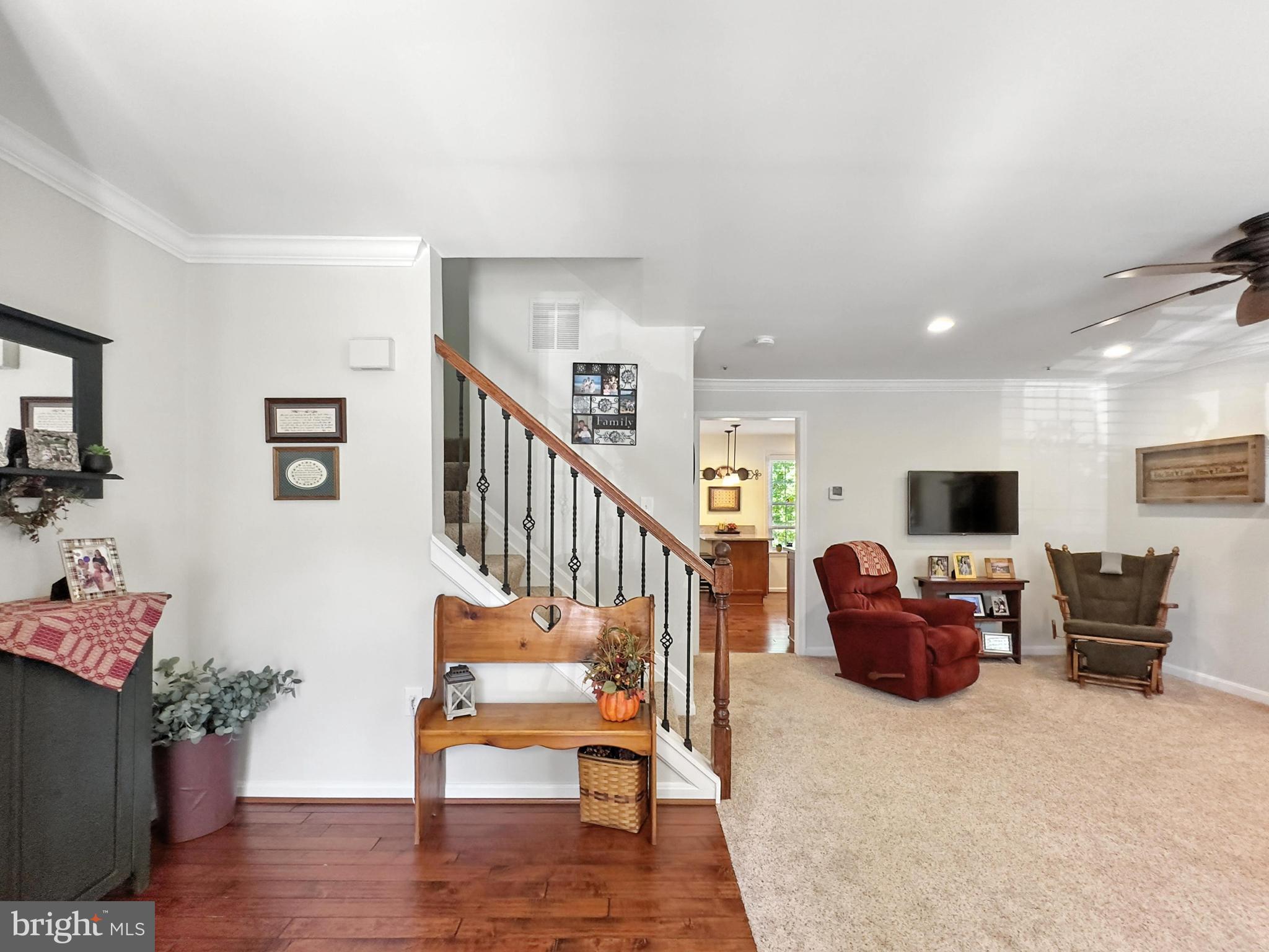 25744 Woodfield Road Damascus, MD 20872 - Photo 11 of 43 Inviting entryway with warm, cozy charm.