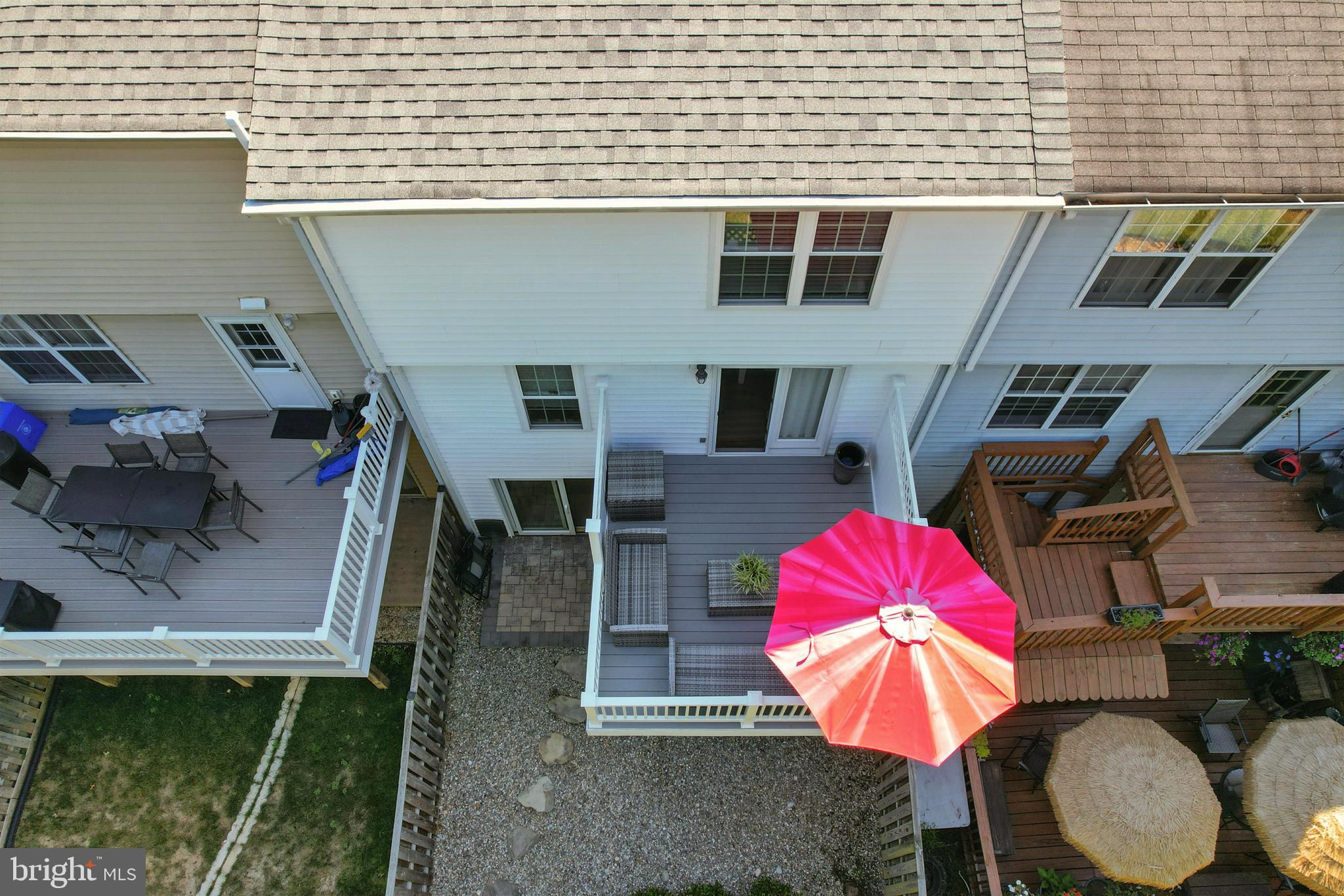 25744 Woodfield Road Damascus, MD 20872 - Photo 40 of 43 Charming outdoor spaces for relaxation.