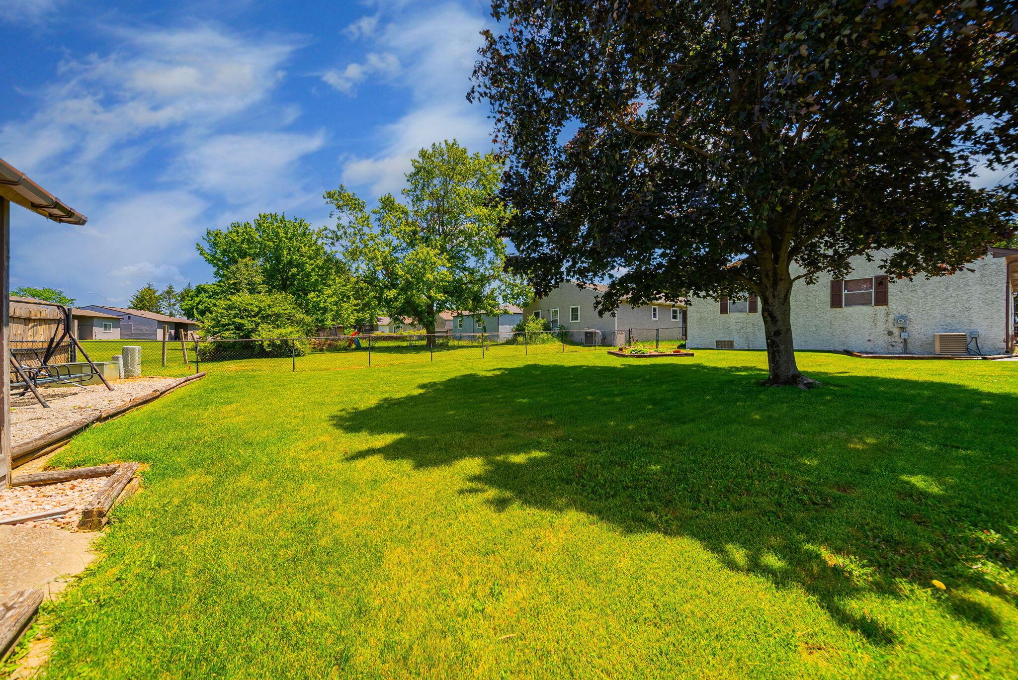 5332 Trabue Road Columbus, OH 43228 - Photo 4 of 55