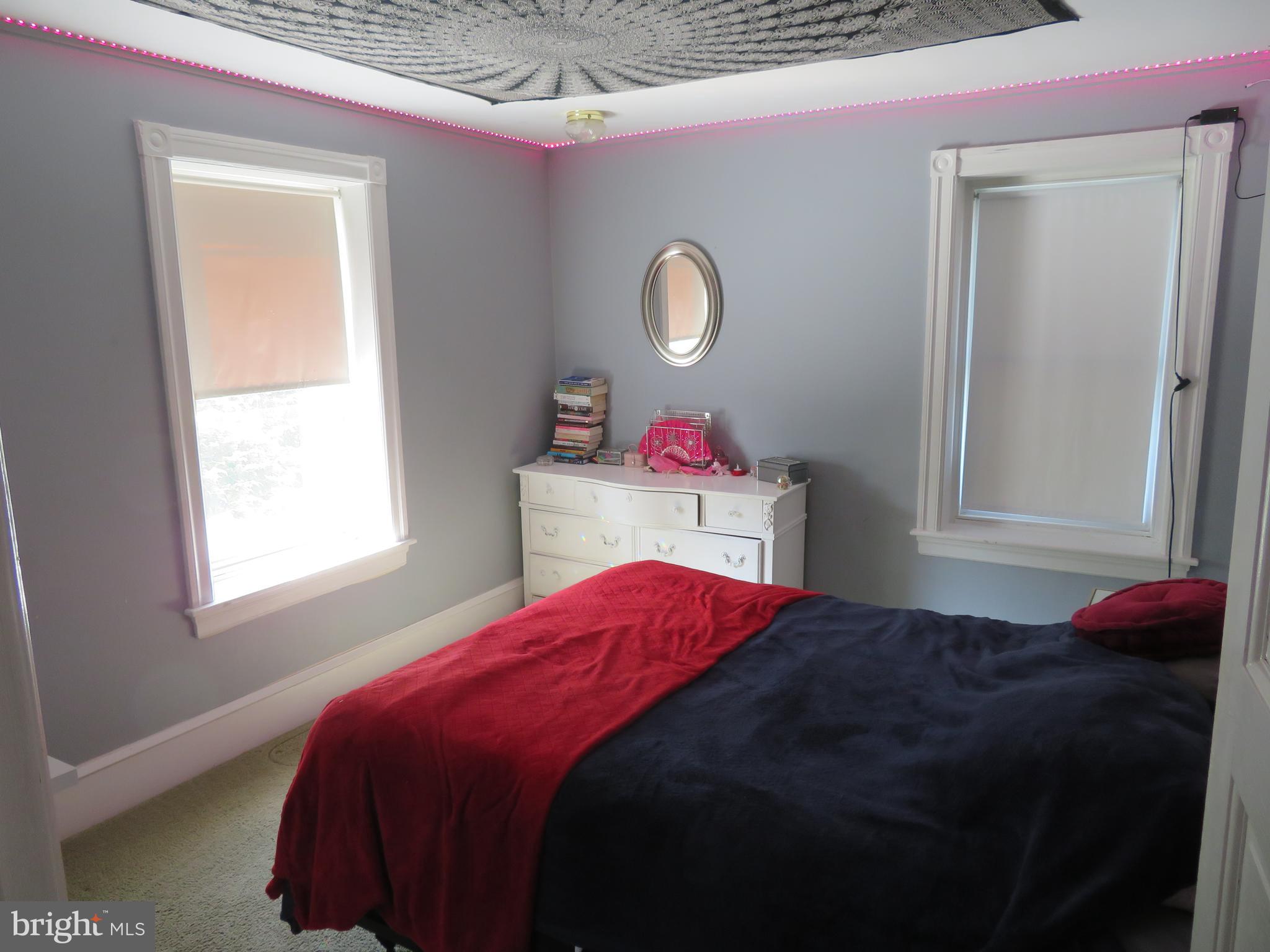 217 Bickley Road Glenside, PA 19038 - Photo 8 of 18