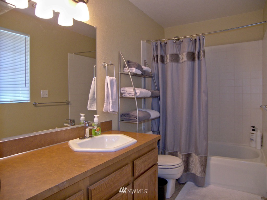 1220 Roland Street Bellingham, WA 98229 - Photo 18 of 20 Gallery Image 18