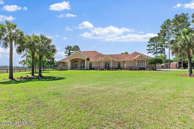 $979,900 | 7600 Nutty Buddy Circle, Glen St. Mary, FL 32040