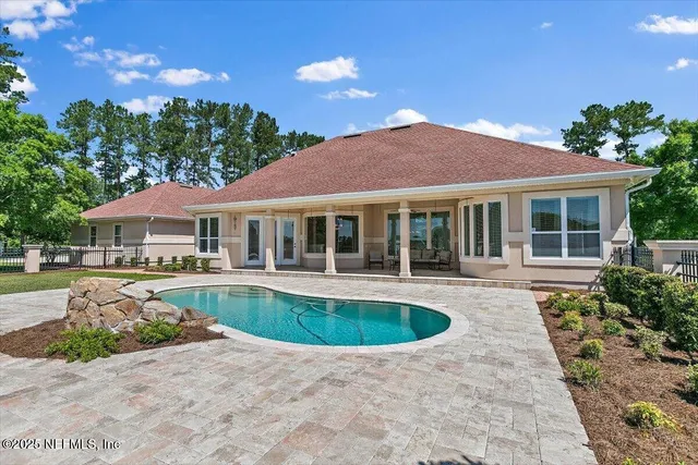 $979,900 | 7600 Nutty Buddy Circle, Glen St. Mary, FL 32040