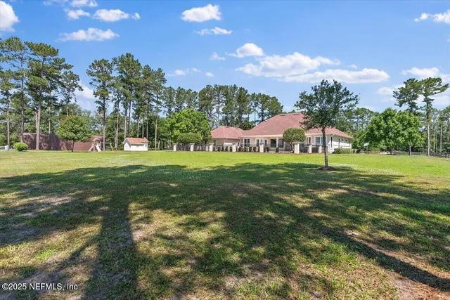 $979,900 | 7600 Nutty Buddy Circle, Glen St. Mary, FL 32040