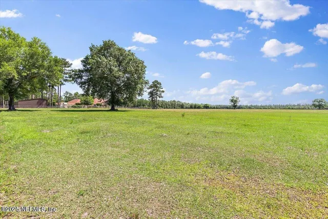 $979,900 | 7600 Nutty Buddy Circle, Glen St. Mary, FL 32040