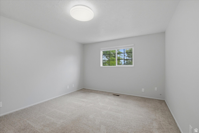 187 West 1190th Street North Logan, UT 84341 - Photo 8 of 12 large second bedroom