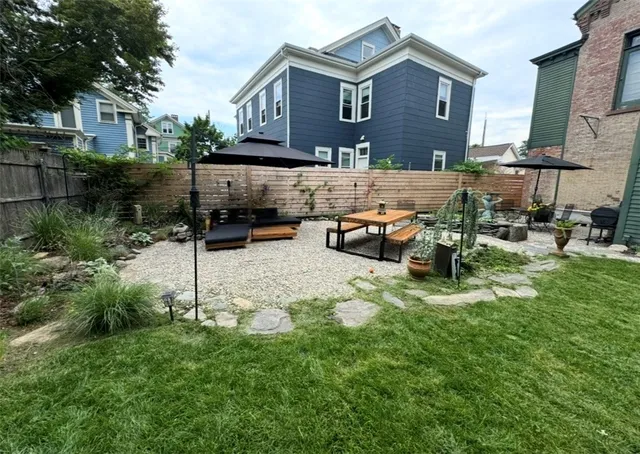 $2,800 | 4 Pallas Street, Unit 2, Providence, RI 02903