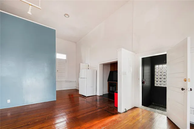 $2,800 | 4 Pallas Street, Unit 2, Providence, RI 02903