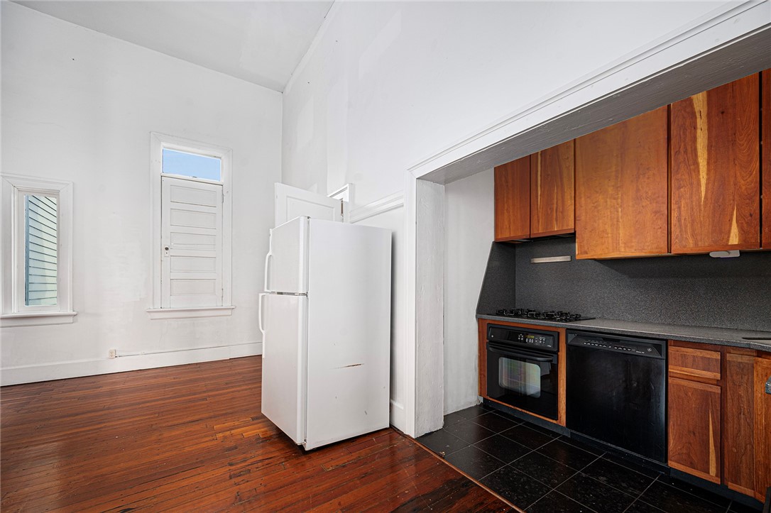 4 Pallas Street, Unit 2 Providence, RI 02903 - Photo 6 of 37 Second floor unit